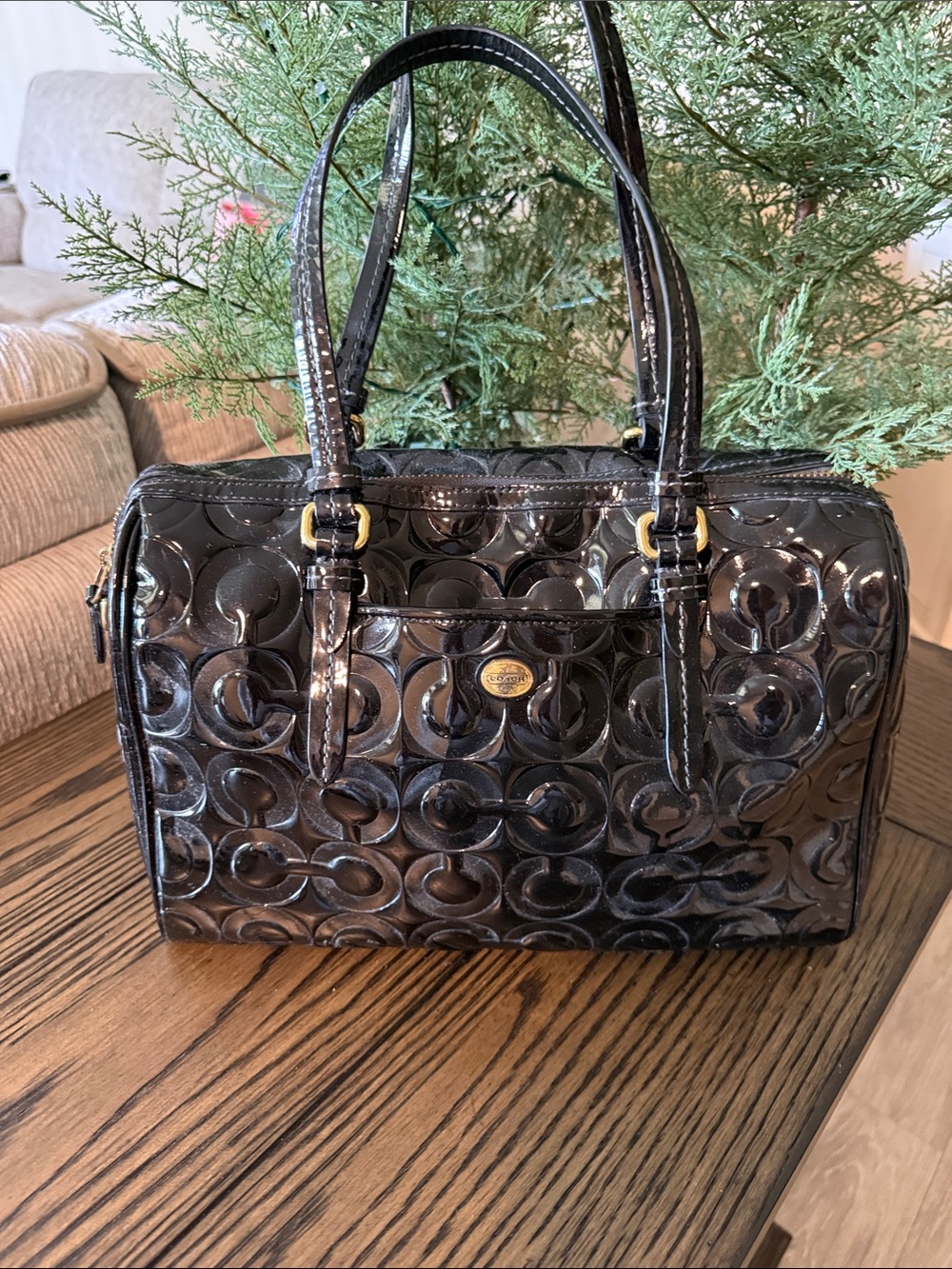 Coach Glossy Patent Logo Satchel - Black